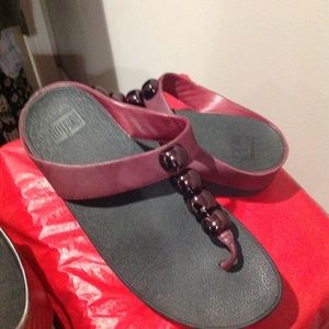 Women's Burgundy FitFlop Sandals